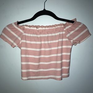 🌼3/$30🌼 PLT Off Shoulder Top